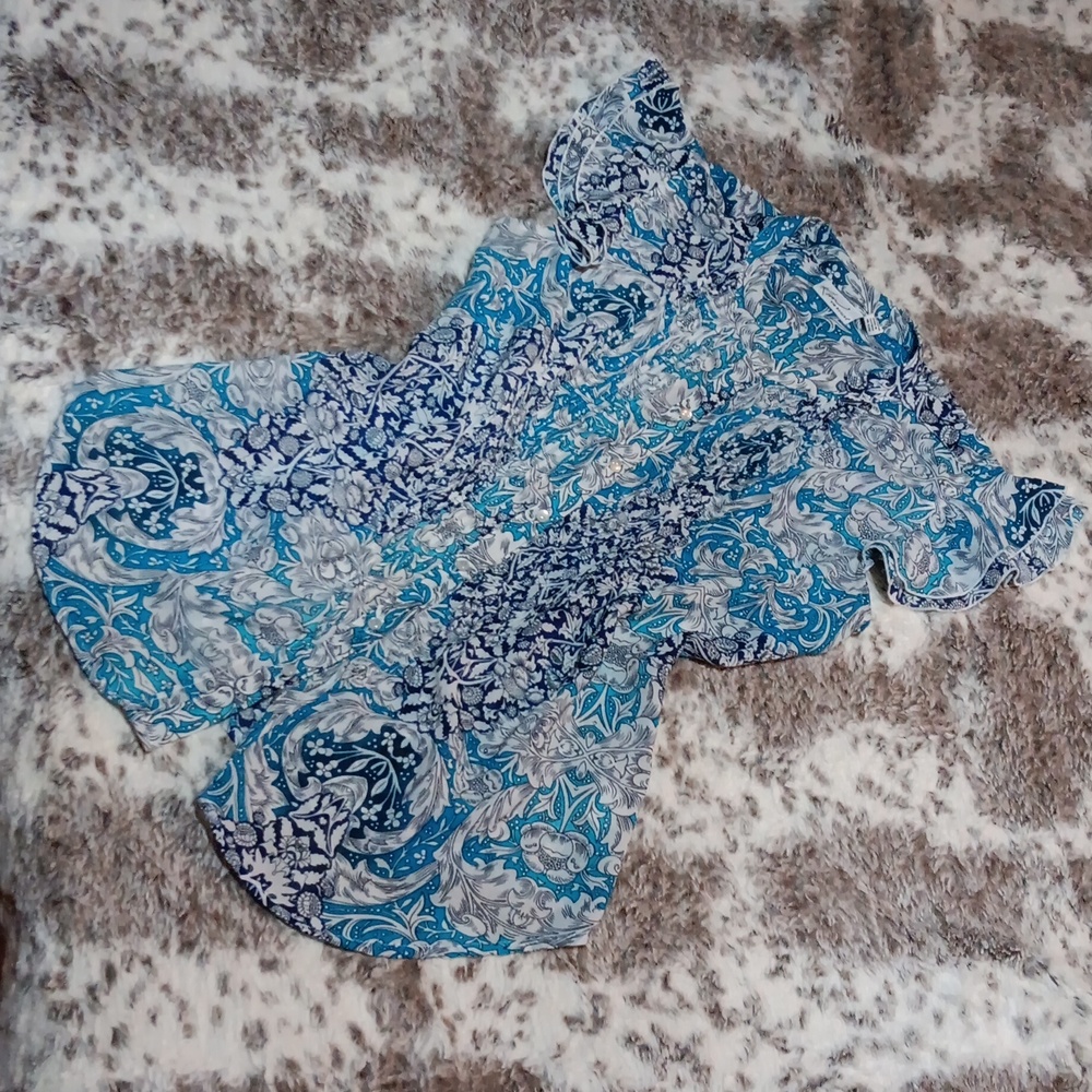 Kim Rogers Flutter Sleeve Top